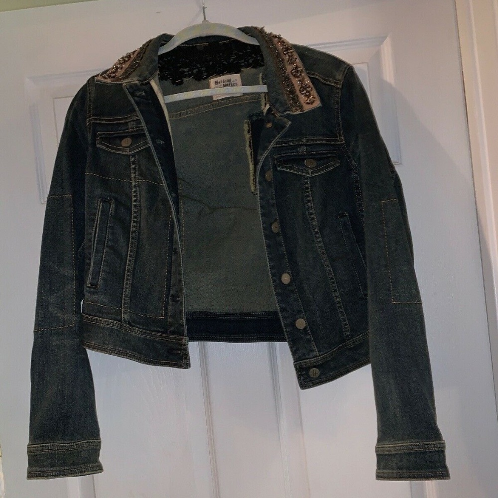 HOLDING HORSES Anthropologie Embellished jeanjacke